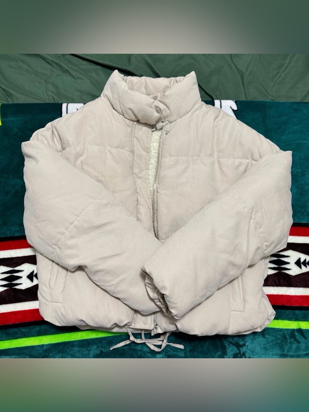 Fashion Nova Cropped Puffer Jacket - Cream